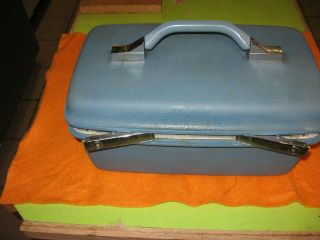 Vintage Samsonite Blue Hard Shell Carry - On - Cosmetic Makeup Train Case -