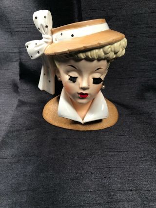 Vintage 1959 Napco Headvase Lady Head Vase Hat Brushed Eyelashes Earring C3959b