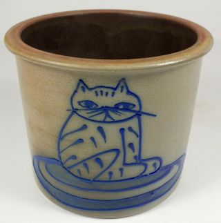 Vintage Beaumont Brothers Salt Glaze Pottery 1 Qt Crock W Cobalt Blue Cat On Rug