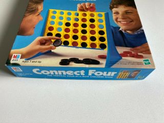 Vintage Milton Bradley CONNECT FOUR Vertical 4 - in - a - Row Checkers Game 1998 2
