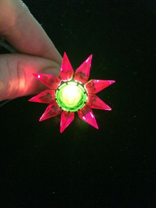 Vintage Matchless Star Christmas Light - Red Points Green Gem