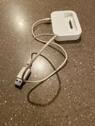 Vintage Apple Ipod ? Charging Dock 2003 Usb Music Player