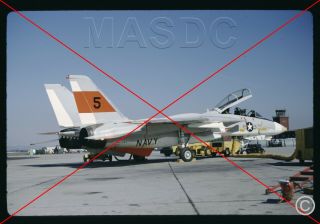 739 - 35mm Kodachrome Aircraft Slide - F - 14a Tomcat 157984 A/c 5 @ Mugu - 1972
