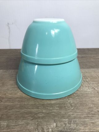2 Vintage Pyrex Mixing Bowls 401 402 Turquoise.  Scratched Sides G1