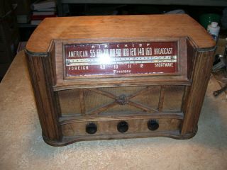 Antique Vintage Firestone Air Chief Broadcast Shortwave Wood Radio