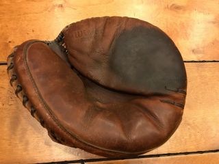 Vintage Wilson Gus Triandos Catchers Mitt Glove Model A2574