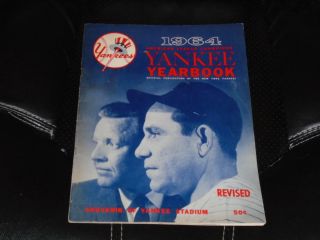 1964 York Yankees Official Revised Baseball Yearbook Ex -