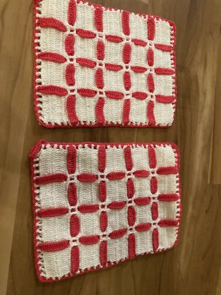 Set Of 2 Vintage Handmade Crocheted Potholders/hot Dish Trivets,  Red And White