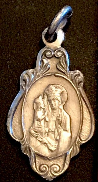 Vintage Catholic St Anne De Beaupre Silver Tone Religious Medal