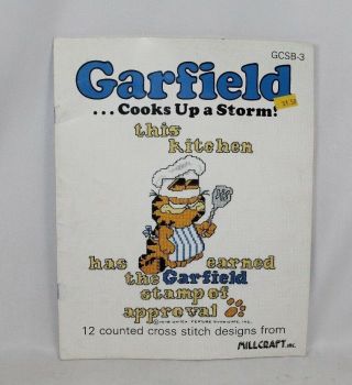Vintage 1980 Millcraft Garfield.  Cooks Up A Storm Cross Stitch Designs Book