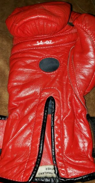 Everlast Vintage 14 oz.  Boxing Gloves with Wrist Lock Feature Leather Thailand 3