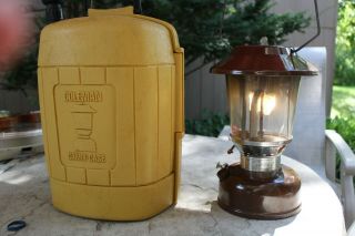 Vintage Coleman Lantern Model 275 Brown Glass Globe 11/80 With Case