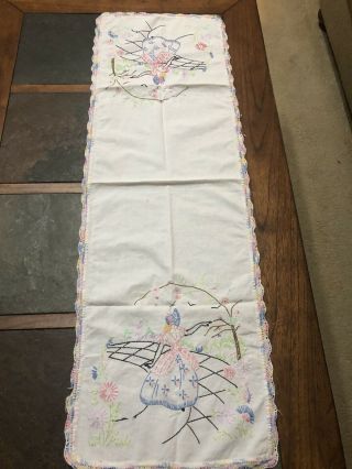 Vintage Hand Embroidered Crocheted Table Runner/dresser Scarf Southern Belle