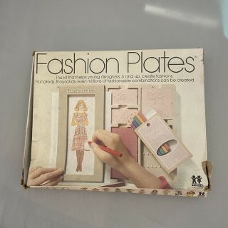 Vintage 1978 Tomy Fashion Plates 2508 10 Plates Instructions 5 Pencils & Crayon