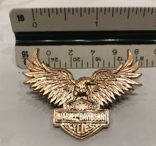 2010 Harley Davidson Motor Cycles Winged Eagle Pin Gold