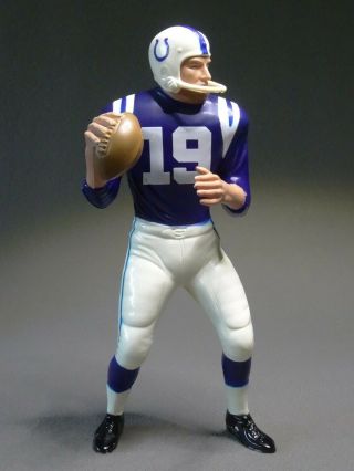 Hartland Johnny Unitas Baltimore Colts Football Player Figure Statue