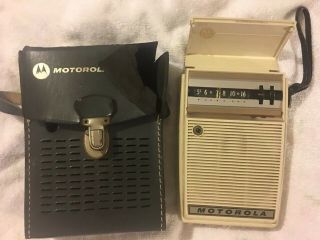 Motorola X29w Vtg 60s Portable All Transistor Radio Leather Case Flip Top Stand