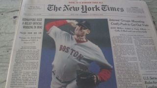 2004 Alcs - Boston Red Sox V.  N.  Y.  Yankees Game 6 York Times10/20 - Bloody Sock