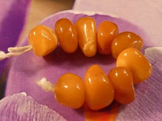 Antique Butterscotch Amber 9 Bead Strand Golden Patina Up To 13.  8 By 9.  5 Mm