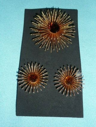 Vintage Sarah Coventry Golden Mum Brooch And Clip Earring Set