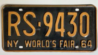 1964 York Worlds Fair License Plate 64 W/ 65 Reg Rs 9430 Vintage Old Rare