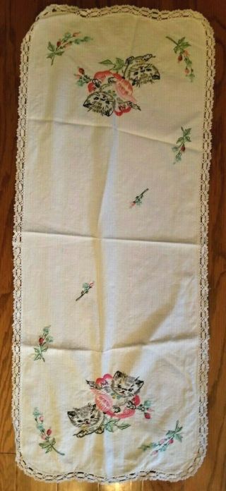 Vintage Embroidered Doily Table Dresser Scarf Cat Kitten & Flowers 2