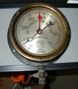 Brass Ashcroft Mfg.  Altitude Gauge The Novelty Iron Co.  Canton Ohio