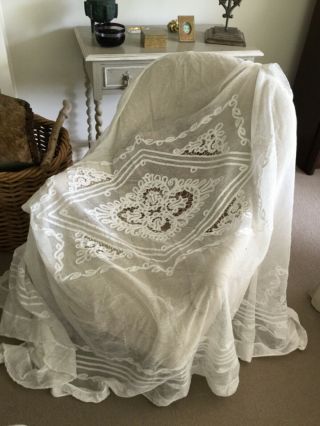 Stunning Antique Vintage French Lace Bed Cover/curtain 236 X 205 Cms