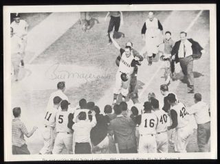 Bill Mazeroski Signed 8x10 Vintage Photo Autographed In The 1970 