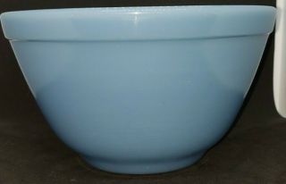 Vtg Pyrex Mixing Bowl 401 1.  5 Pint 1960 - 1 Delphite Bluebelle Blue