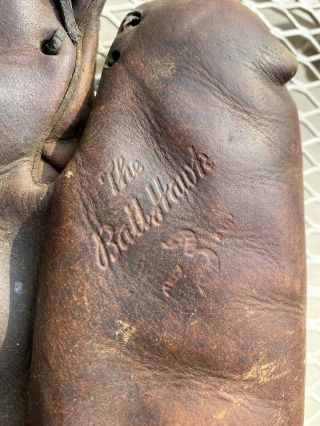 Vtg 1940s Wilson A2200 Professional 2 Fingers “The Ball Hawk 3” Baseball Glove 3