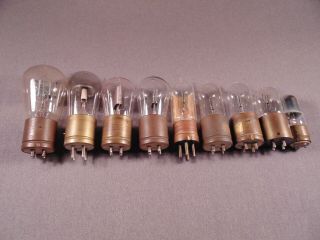 9 Brass Base Collectible Antique Radio Amplifier Vacuum Tubes for Display 2