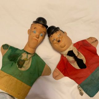 Vintage Knickerbocker 1965 Hand Puppet Stan Laurel & Hardy Green Yellow Fabric
