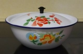 Vintage Farmhouse White Enamelware Bowl With Flowers And Lid - 8.  25 "