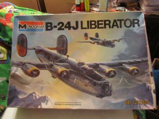 1976 B - 24 Liberator Bomber 1/48 Scale Plastic Model W/box Made By Monogram Usa