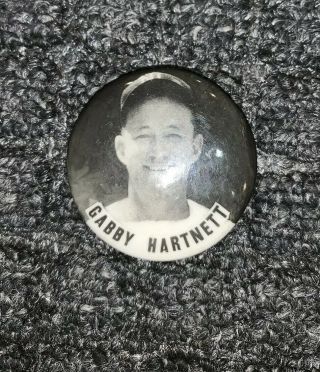 Gabby Hartnett Chicago Cubs Vintage Pin Pinback Button Hall Of Fame