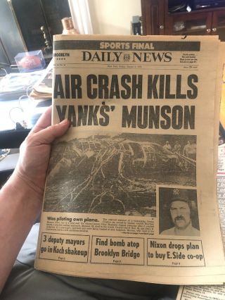 2 Thurman Munson Killed Yankees - Baseball - 1979 York Daily News Newspaper