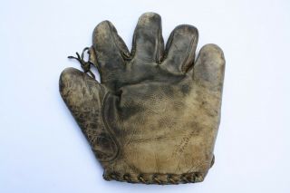 Vintage Thos.  E.  Wilson Baseball Glove - - Bb129–from Late Teens To Early 1920 