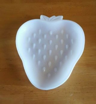 Vintage Milk Glass Strawberry Shaped Opaque Textured Dish/tray