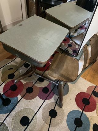 Mid Century Elementary School Desk Childs Student Chair Vintage Metal Wood Retro