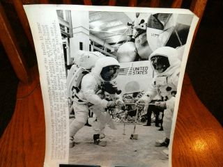 8544,  Orig.  Henry Miller Photo,  Early Nasa,  Neil Armstrong,  Buz Aldrin 4/18/69