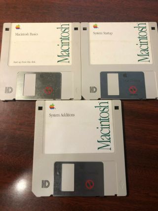 Apple Macintosh System Software 6.  0.  7 - 1990 - Diskset - Vintage 690 - 5732 - A