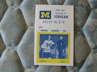 1966 - 67 Michigan Wolverines Hockey Media Guide Yearbook Press Book Program 1967