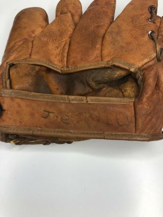 Vintage 1920s - 30’s Nokona Split Finger Baseball Glove.  Brown 3