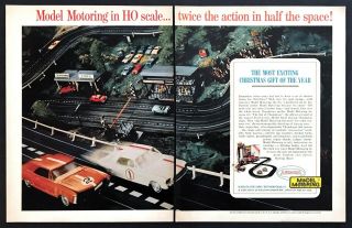 1964 Aurora Model Motoring Ho Scale Set Photo 2 - Page Christmas Vintage Print Ad