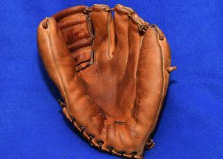 Vintage J.  C.  Higgins Model 1650 Jim Busby Professional Model Baseball Glove