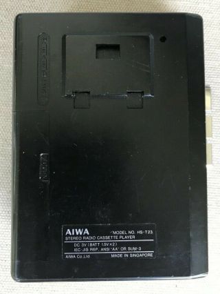 Vintage AIWA HS - T23 Portable Stereo Am/FM Radio Cassette Player - 2