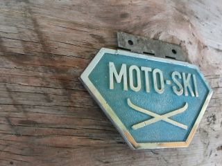 Vintage Moto - Ski Snowmobile hood Emblem Cover Ornament hinge door moto ski fuel 2