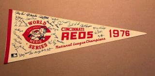 Vintage 1976 Mlb Brand Cincinnati Reds World Series Pennant Showing Team Roster