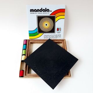 Vintage Mandala Geometric Thread Design Kit Open Door String Art 1970s M6